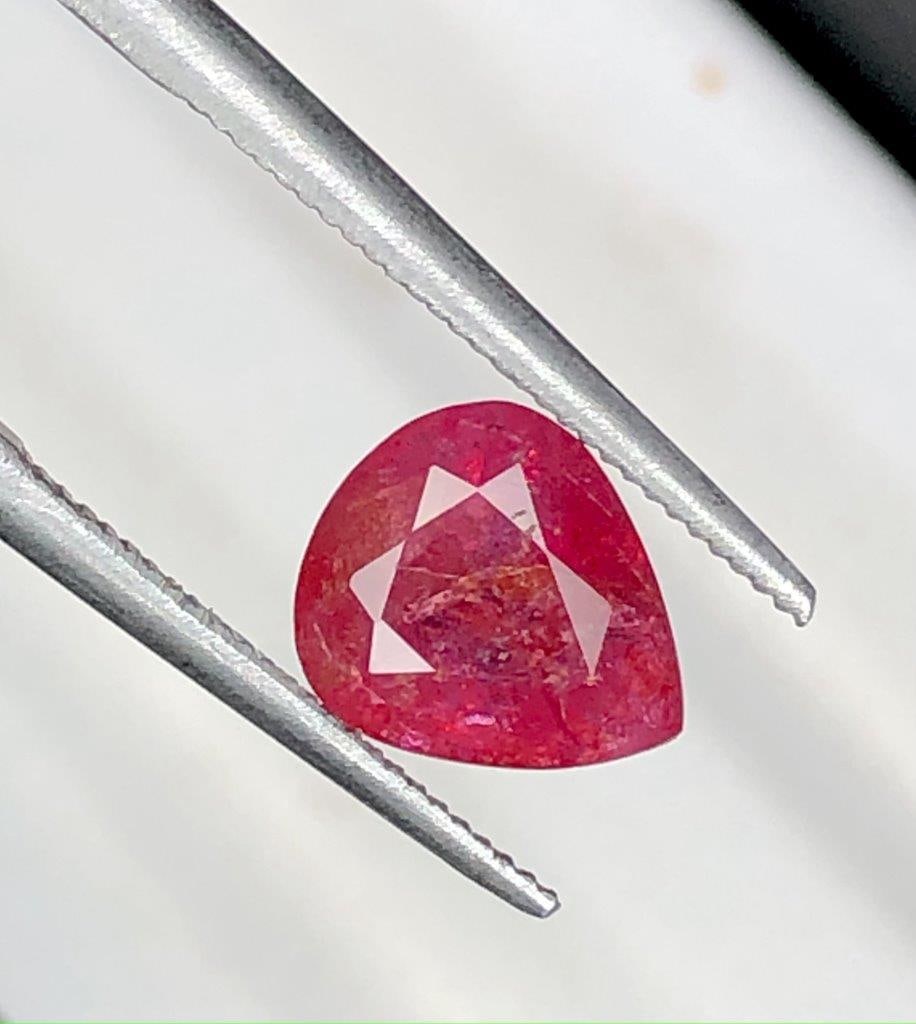1.65 Carats Natural Ruby Gemstone - 8X7X5 mm (1 of 3)