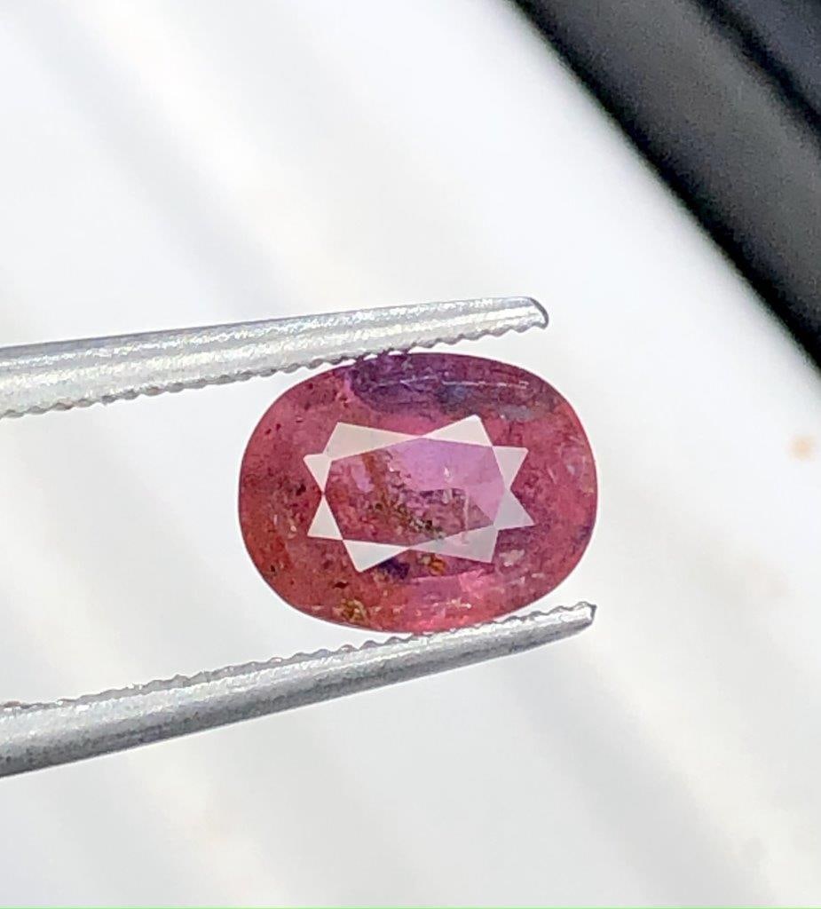 1.45 Carats Natural Ruby Gemstone - 8X6X4 mm (1 of 3)