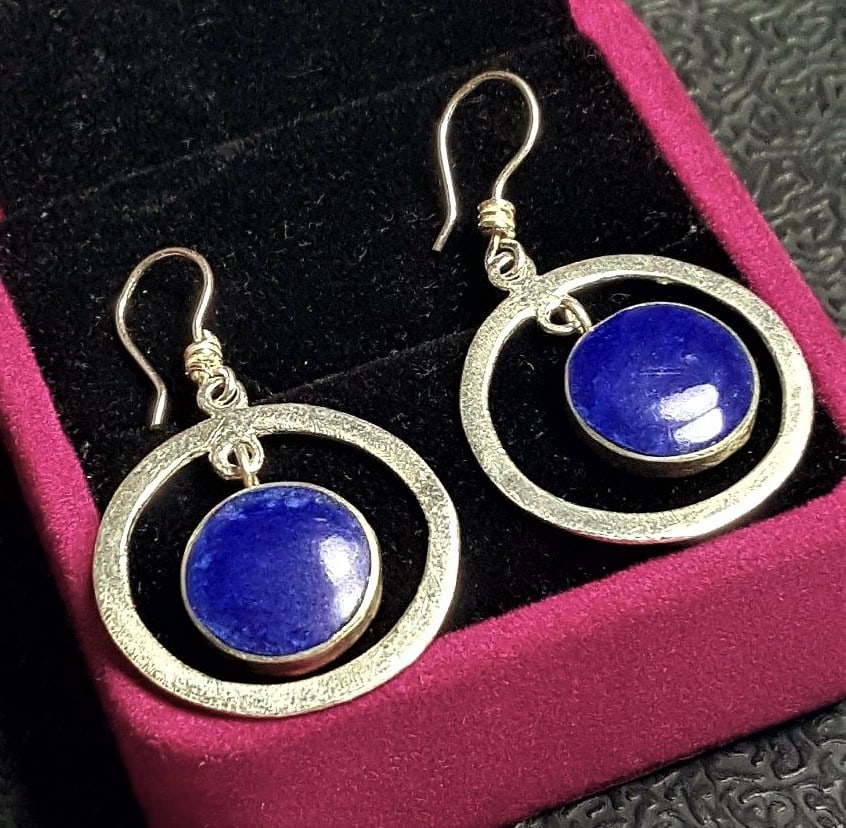 Natural Lapis Earrings: Natural Lapis EarringsShipping Rate: $23.00 .shipping rates are determined by Parcel weight and destination.Combined shipping: We offer combine shipping on multiple items purchased to reduce shipping 