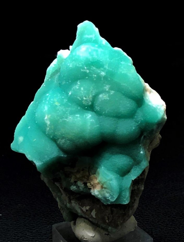 Gorgeous hemimorphite cluster - 180.7 Grams (1 of 3)