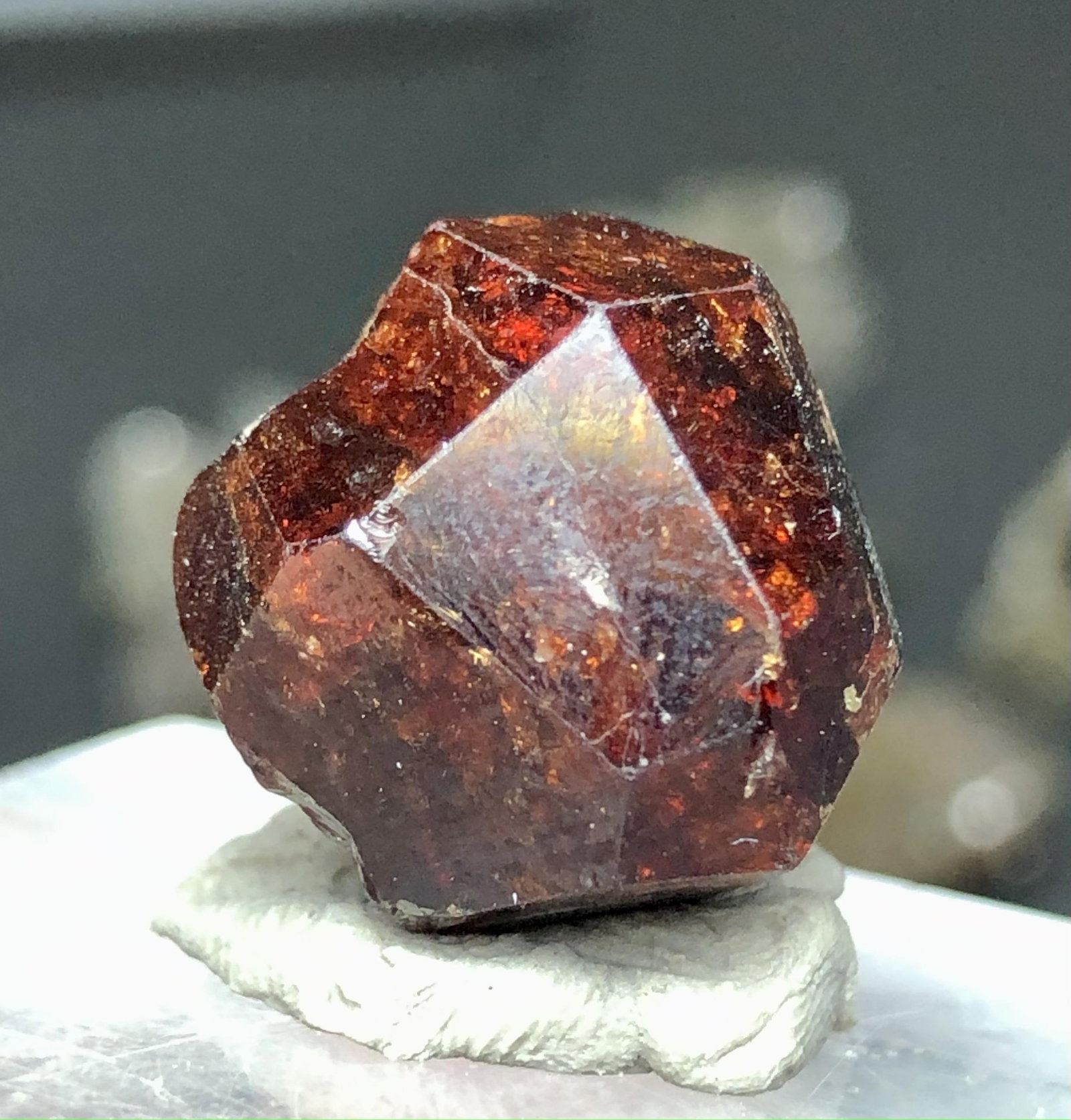 Terminated Garnet Crystal - 7.38 grams - 18X17X13 mm: Terminated Garnet Crystal - 7.38 grams - 18X17X13 mm Shipping Rate: $20.00 .shipping rates are determined by Parcel weight and destination.Combined shipping: We offer combine shipping on multiple item