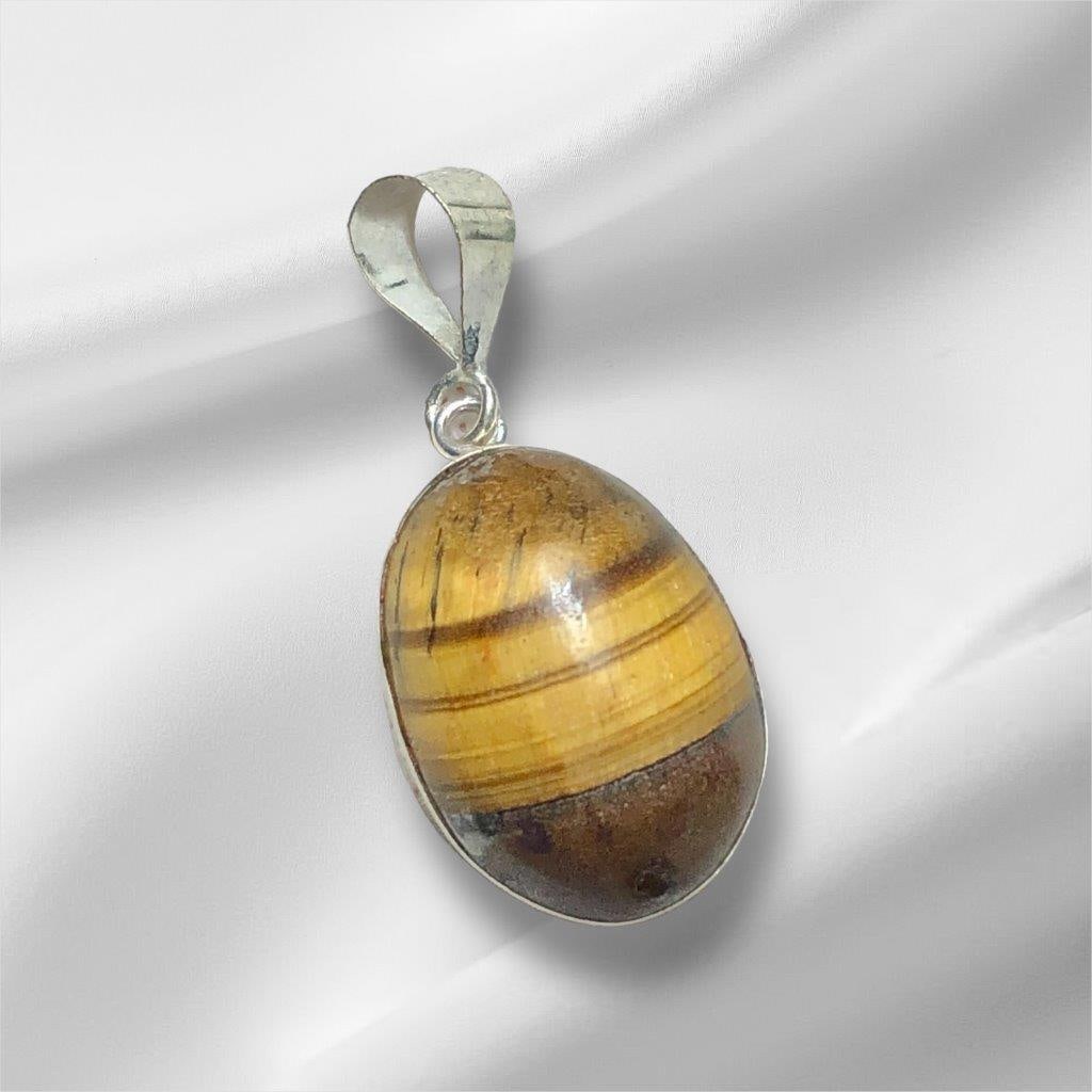 Sterling Silver Tiger’s Eye Handmade Pendant (1 of 3)