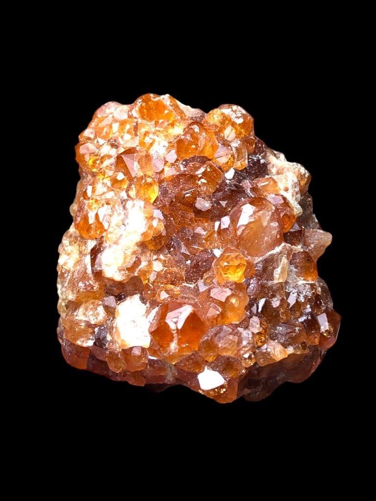 Hessonite Garnet Crystals Cluster Mineral Specimen - 16 Grams - 31X27X17 mm: Hessonite Garnet Crystals Cluster Mineral Specimen - 16 Grams - 31X27X17 mm Shipping Rate: $23.00 .shipping rates are determined by Parcel weight and destination.Combined shipping: We offer combine sh