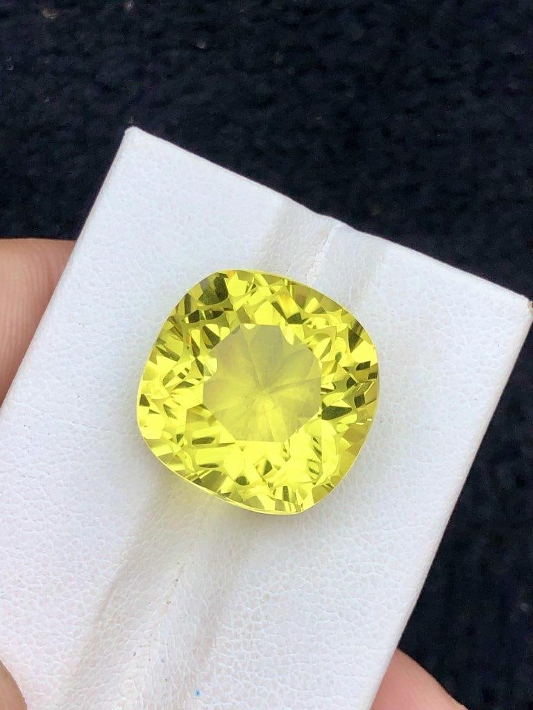 AMAZING NATURAL LEMON QUARTZ - 36.35 carats 23X18X16 mm: AMAZING NATURAL LEMON QUARTZ - 36.35 carats 23X18X16 mm Shipping: