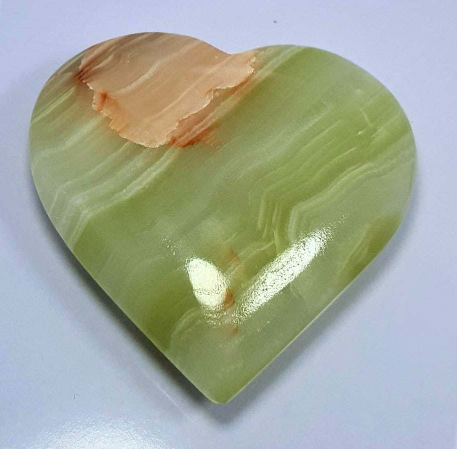 Big Size Onyx Massage Heart - 193.6 Grams: Big Size Onyx Massage Heart - 193.6 GramsShipping Rate: $23.00 .shipping rates are determined by Parcel weight and destination.Combined shipping: We offer combine shipping on multiple items purchased 