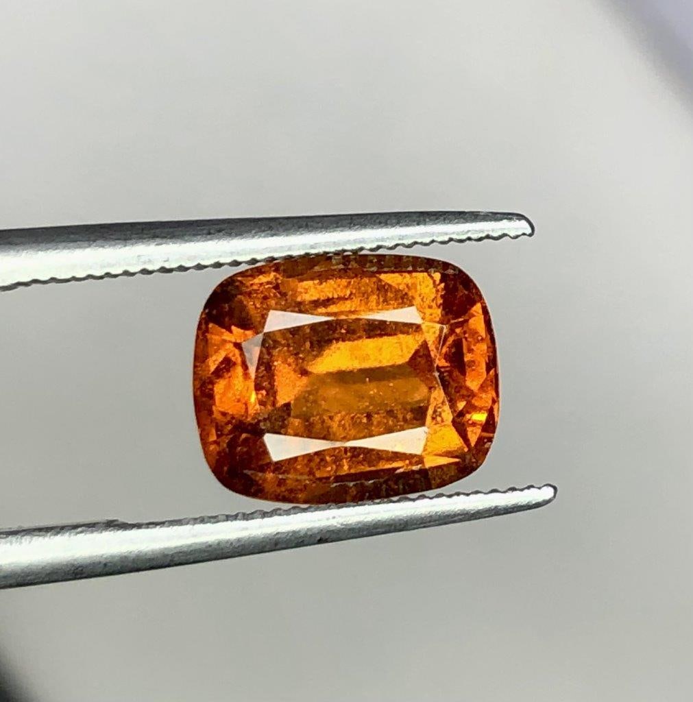 1.85 Carats Natural Hessonite Garnet Gemstone - 8X7X4 mm: 1.85 Carats Natural Hessonite Garnet Gemstone - 8X7X4 mm Shipping: