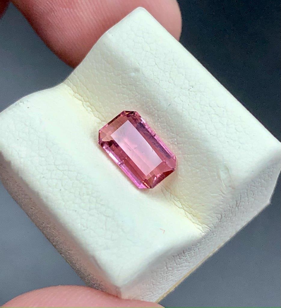 1.10 Carats Amazing Pink Tourmaline - 7X4X3 mm: 1.10 Carats Amazing Pink Tourmaline - 7X4X3 mmShipping: