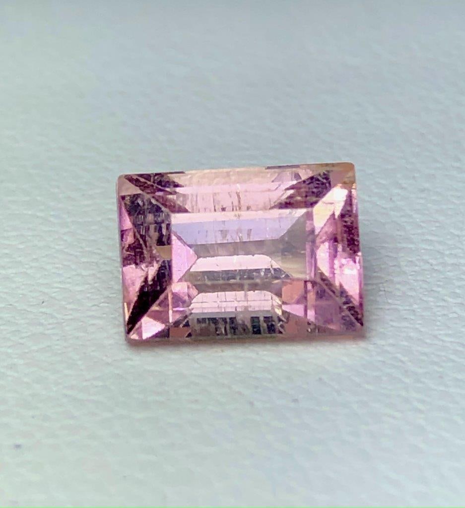 2.40 Carats Emerald Cut Pink Tourmaline - 9X6X6 mm: 2.40 Carats Emerald Cut Pink Tourmaline - 9X6X6 mm Shipping: