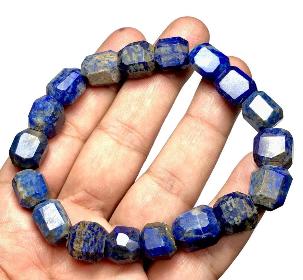 Beaded Lapis Gemstone Bracelet for women: Beaded Lapis Gemstone Bracelet for womenShipping Rate: $23.00 .shipping rates are determined by Parcel weight and destination.Combined shipping: We offer combine shipping on multiple items purchased t