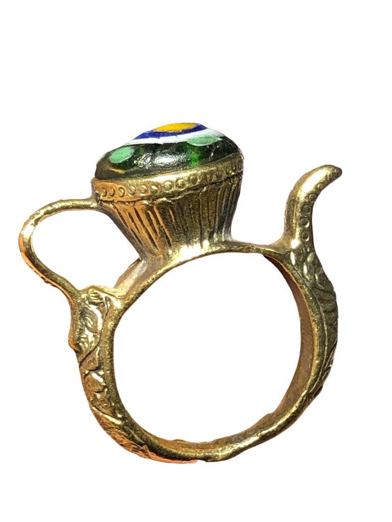 Very Unique Od Fashion Design Ring - Vintage Jewelry: Very Unique Od Fashion Design Ring - Vintage Jewelry Shipping: $23.00. Shipping rates are determined by Parcel weight and destination.