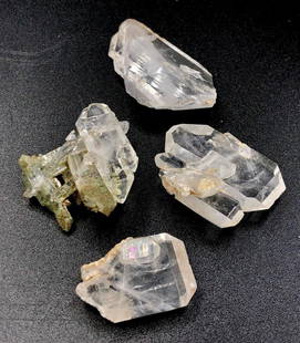 Quartz Crystals Lot From Afghanistan: Quartz Crystals Lot From AfghanistanShipping: 23$Shipping rates are determined by Parcel weight and destination.Combined shipping: We offer combine shipping on multiple items purchased to reduce