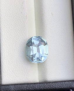 4.75 Carats Santa Maria Aquamarine Gemstone - 12X10X7.5 mm: 4.75 Carats Santa Maria Aquamarine Gemstone - 12X10X7.5 mmShipping Rate: $15.00 .shipping rates are determined by Parcel weight and destination.Combined shipping: We offer combine shipping on multiple