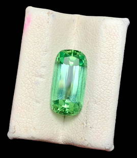 2.95 Carats Natural Tourmaline Gemstone - 13X6X5 mm: 2.95 Carats Natural Tourmaline Gemstone - 13X6X5 mm Shipping Rate: $15.00 .shipping rates are determined by Parcel weight and destination.Combined shipping: We offer combine shipping on multiple items