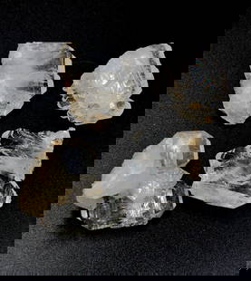 Quartz Crystals Natural Lot: Quartz Crystals Natural Lot Shipping Rate: $23.00 .shipping rates are determined by Parcel weight and destination.Combined shipping: We offer combine shipping on multiple items purchased to reduce shi