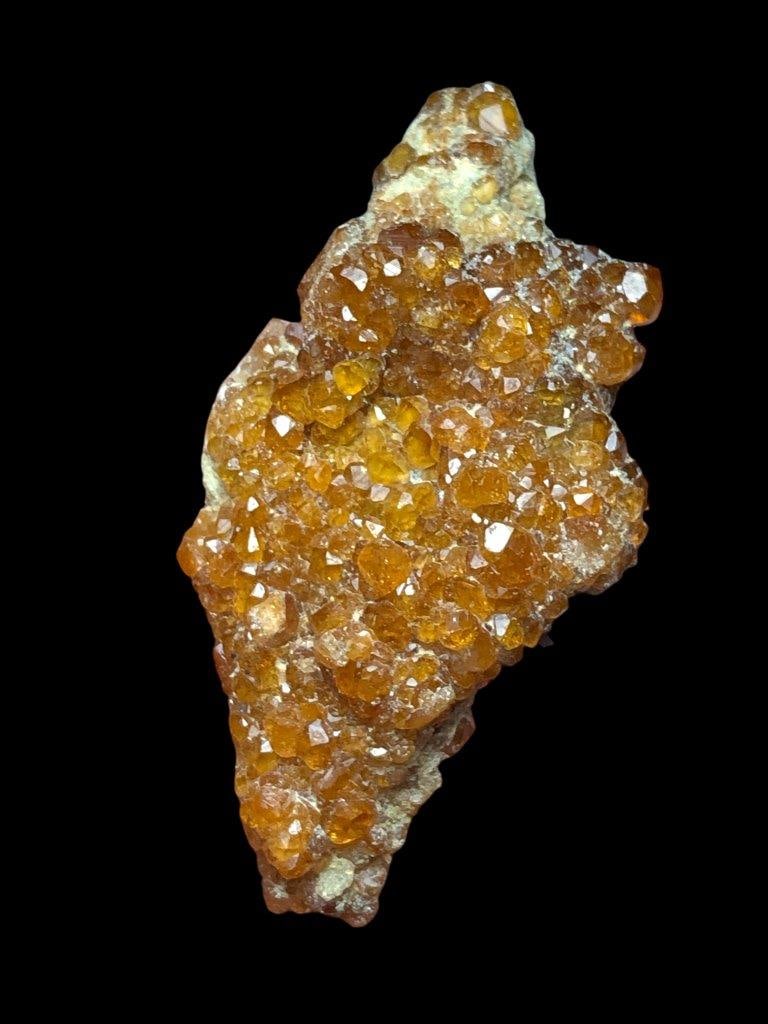 HESSONITE GARNET MINERAL SPECIMEN - 11 Grams - 45X23X14 mm: HESSONITE GARNET MINERAL SPECIMEN - 11 Grams - 45X23X14 mmShipping Rate: FREE SHIPPING .shipping rates are determined by Parcel weight and destination.Combined shipping: We offer combine shipping on m