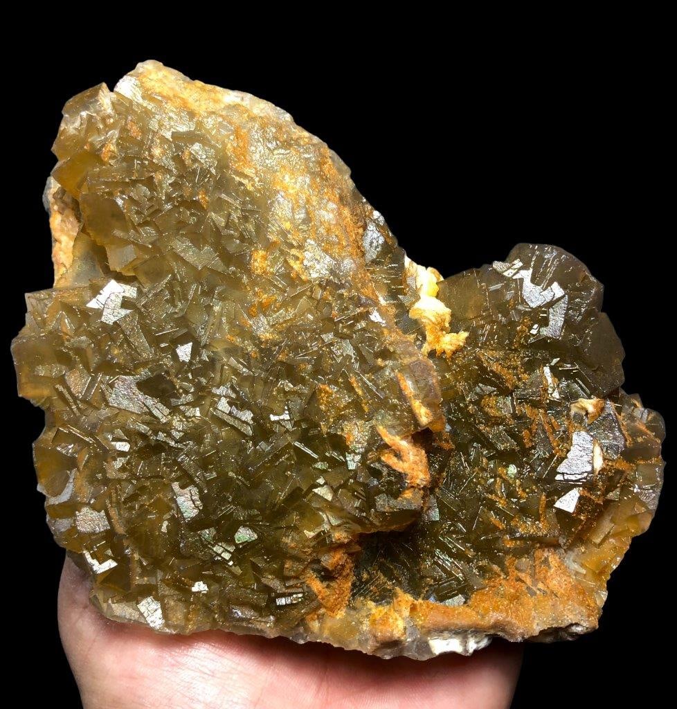 Natural Cubic Rainbow Fluorite - 800 Grams - 15X10.5X3.5 cm: Natural Cubic Rainbow Fluorite - 800 Grams - 15X10.5X3.5 cmShipping Rate: FREE SHIPPING .shipping rates are determined by Parcel weight and destination.Combined shipping: We offer combine shipping on 