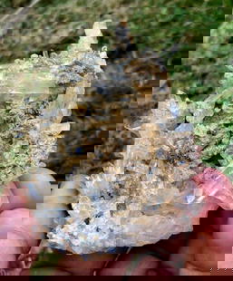 Quartz Cluster Specimen - 173 Grams - 89X65X46 mm 40$: Quartz Cluster Specimen - 173 Grams - 89X65X46 mm 40$ Shipping Rate: FREE SHIPPING .shipping rates are determined by Parcel weight and destination.Combined shipping: We offer combine shipping on multi