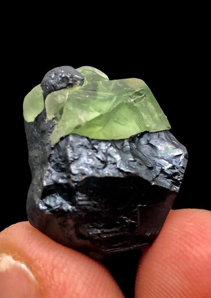 Peridot crystal combined hematite Mineral Specimen - 10.84 Grams 21X19X15 mm (1 of 4)