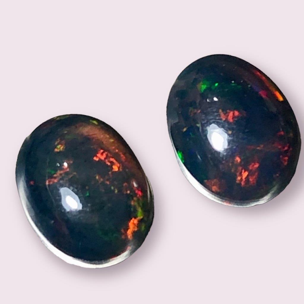 Paired Fire Opal For Earrings - 3.35 Carats - 10X7X4 mm: Paired Fire Opal For Earrings - 3.35 Carats - 10X7X4 mmShipping Rate: $15.00 .shipping rates are determined by Parcel weight and destination.Combined shipping: We offer combine shipping on multiple it