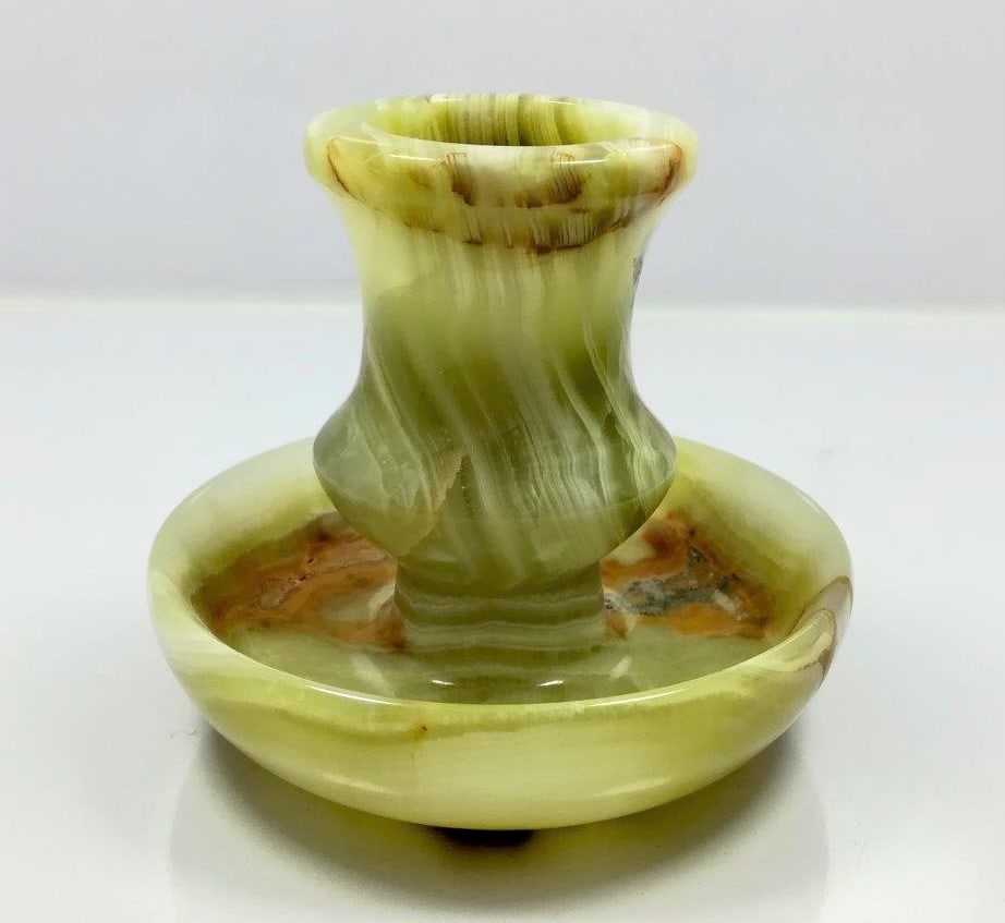 Onyx DP  light green mix water fall piece,  W 192.3 G (1 of 3)