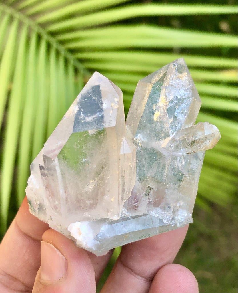 56.60 Grams Natural Twin Quartz Crystals - 55X49X30 mm (1 of 4)