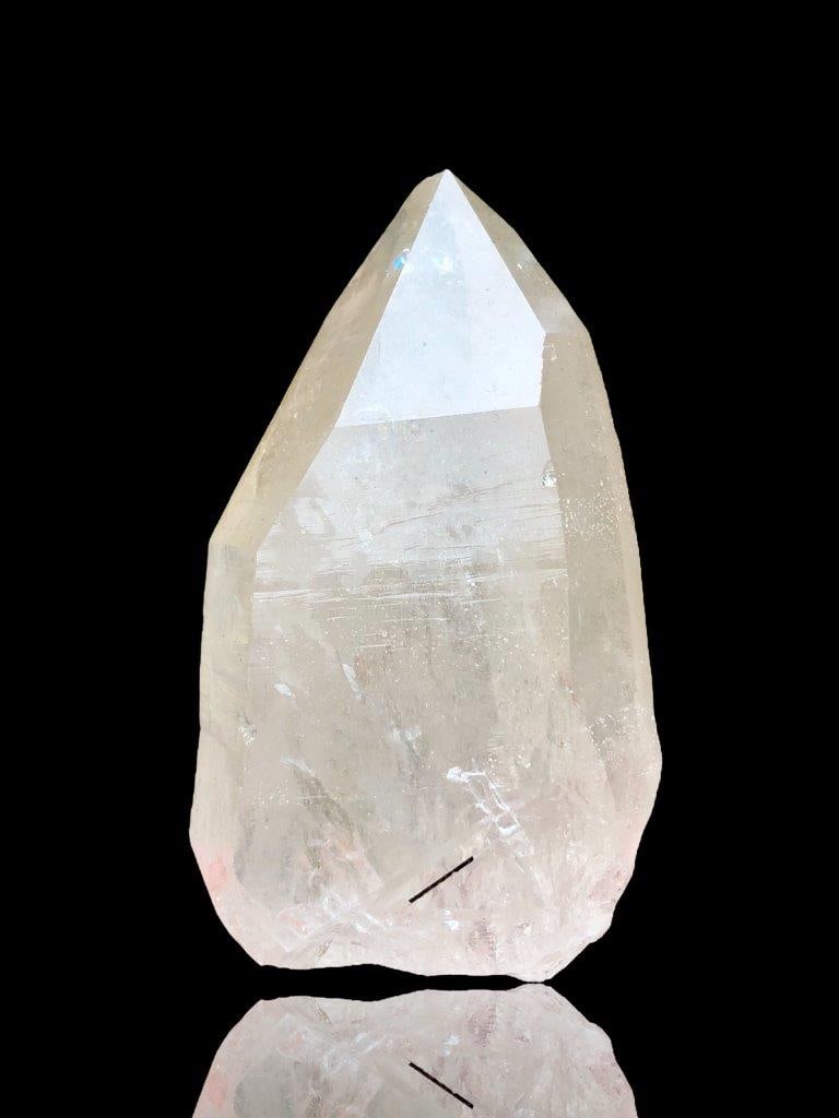 209 Grams Pretty Quartz - 86X50X44 mm (1 of 4)