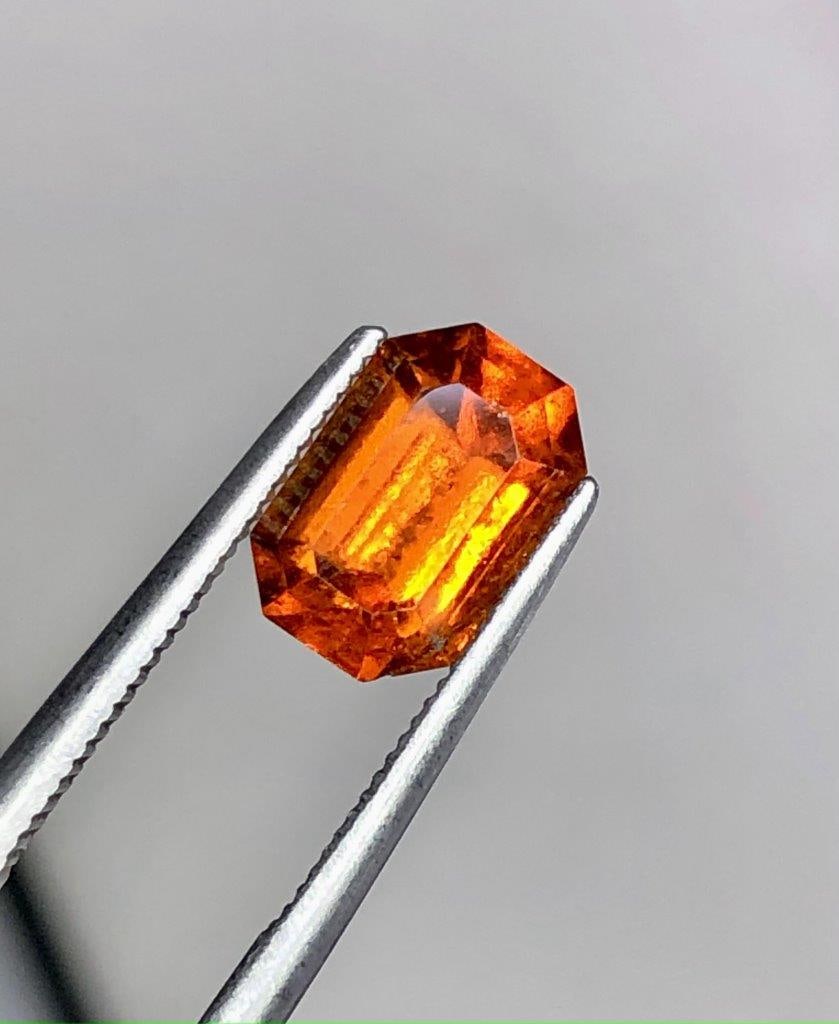 1.80 Carats Natural Hessonite Garnet Gemstone - 8X6X4 mm (1 of 3)