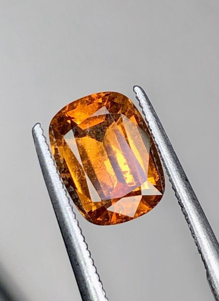 2 Carats Natural Hessonite Garnet Gemstone - 8X7X5 mm: Top Quality Natural Spessartite Garnet - 2 Carats - 8X7X5 mm Shipping: