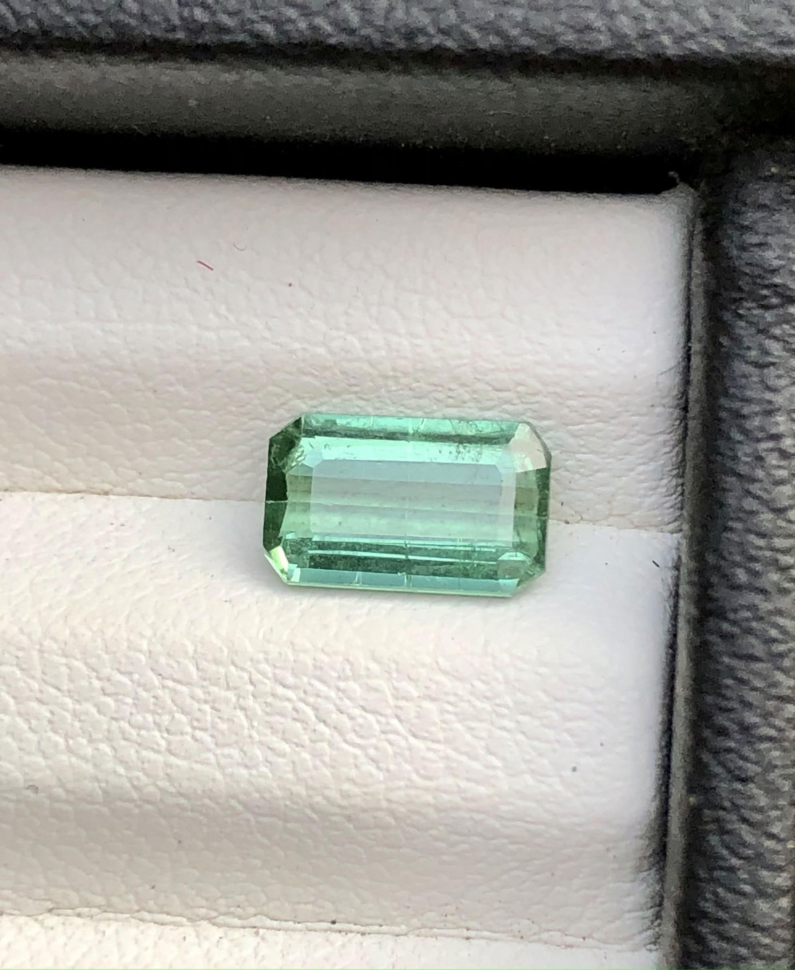 Light Green Natural Tourmaline - 1.50 crts - 9X5X3 mm: Light Green Natural Tourmaline - 1.50 crts - 9X5X3 mm Shipping:
