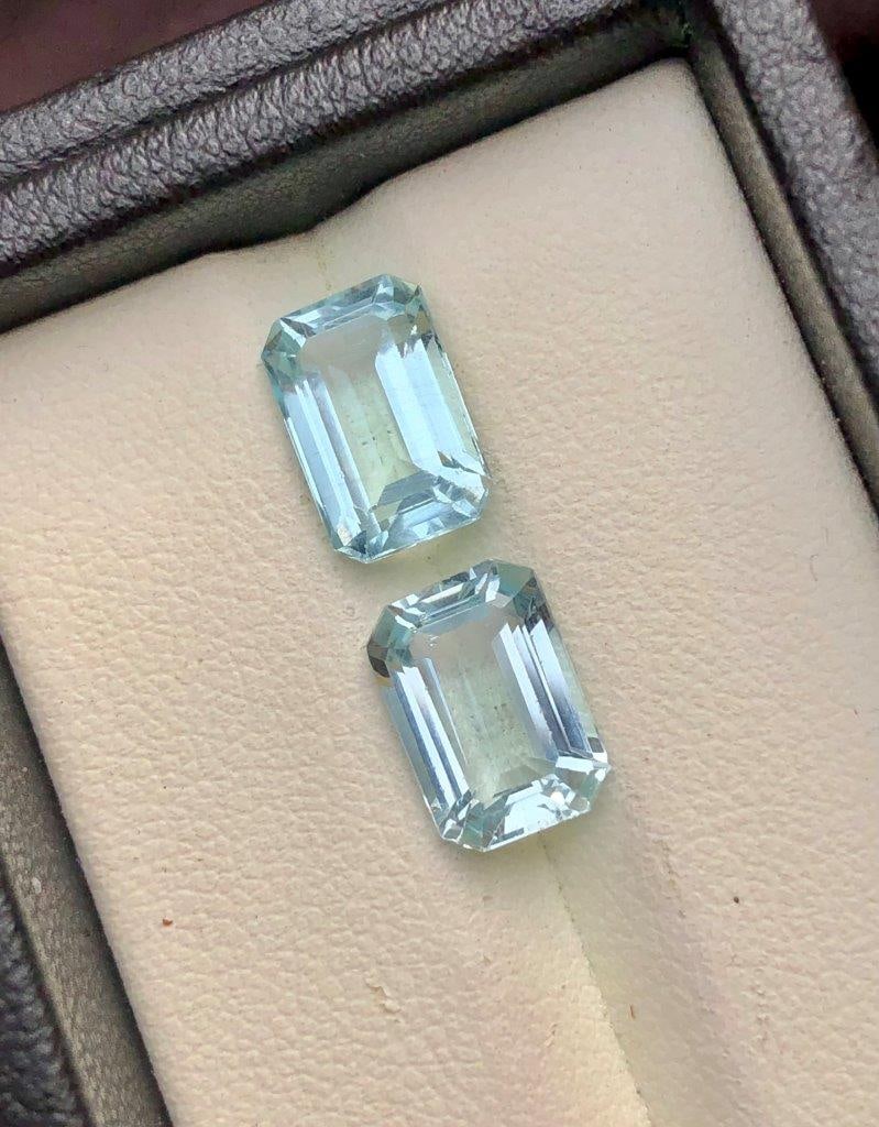 4.95 Carats Natural Aquamarine Paired Gemstones - 10X7X5 mm: 4.95 Carats Natural Aquamarine Paired Gemstones - 10X7X5 mm Shipping: