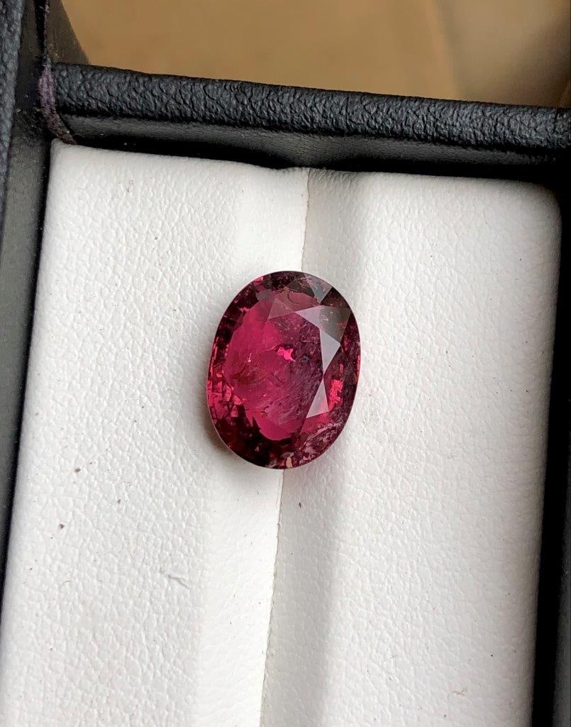 2.15 Carats Natural Tourmaline Gemstone - 10X8X4 mm: 2.15 Carats Natural Tourmaline Gemstone - 10X8X4 mmShipping Rate: $15.00 .shipping rates are determined by Parcel weight and destination.Combined shipping: We offer combine shipping on multiple items