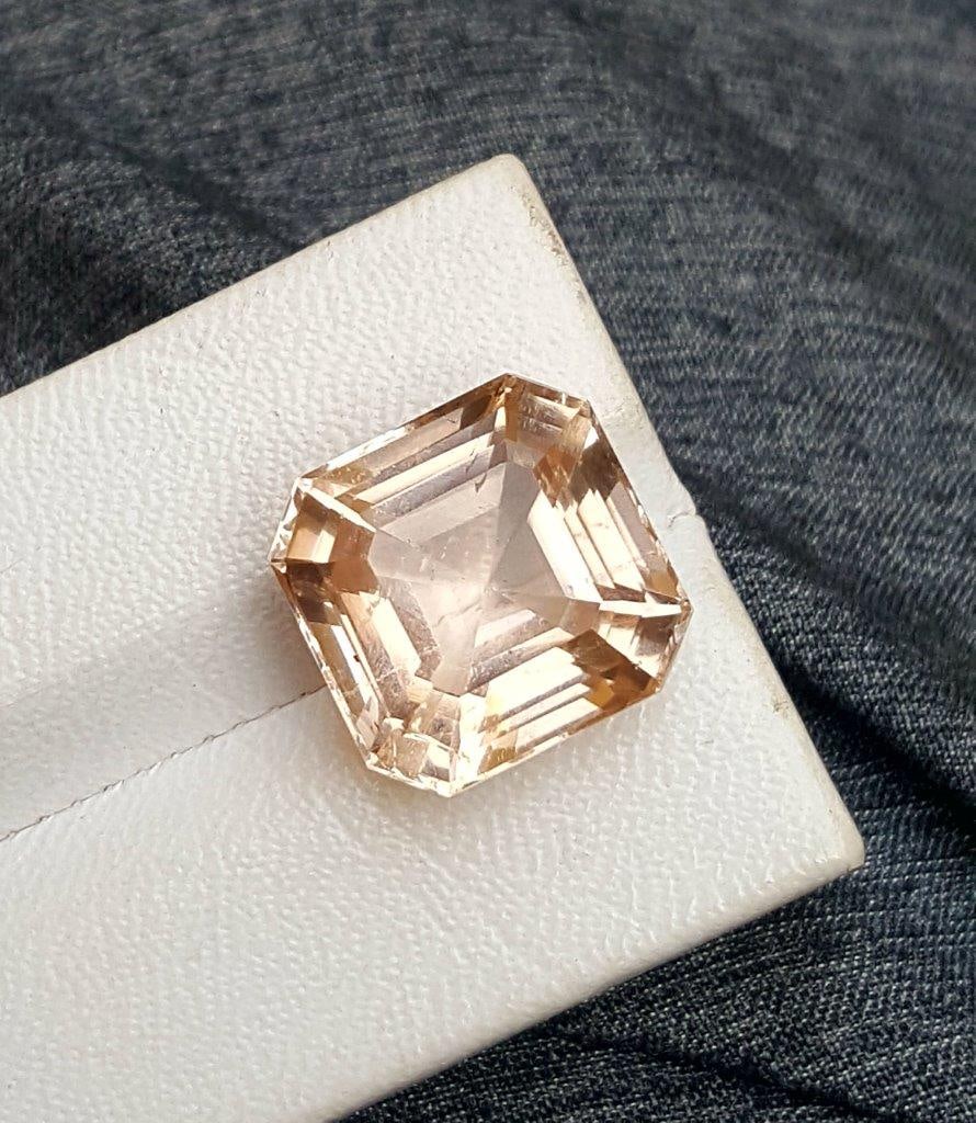 30 Carats Asscher Cut Natural Golden Topaz Gemstone - 17X17X13 mm: 30 Carats Asscher Cut Natural Golden Topaz Gemstone - 17X17X13 mm Shipping Rate: $15.00 .shipping rates are determined by Parcel weight and destination.Combined shipping: We offer combine shipping on