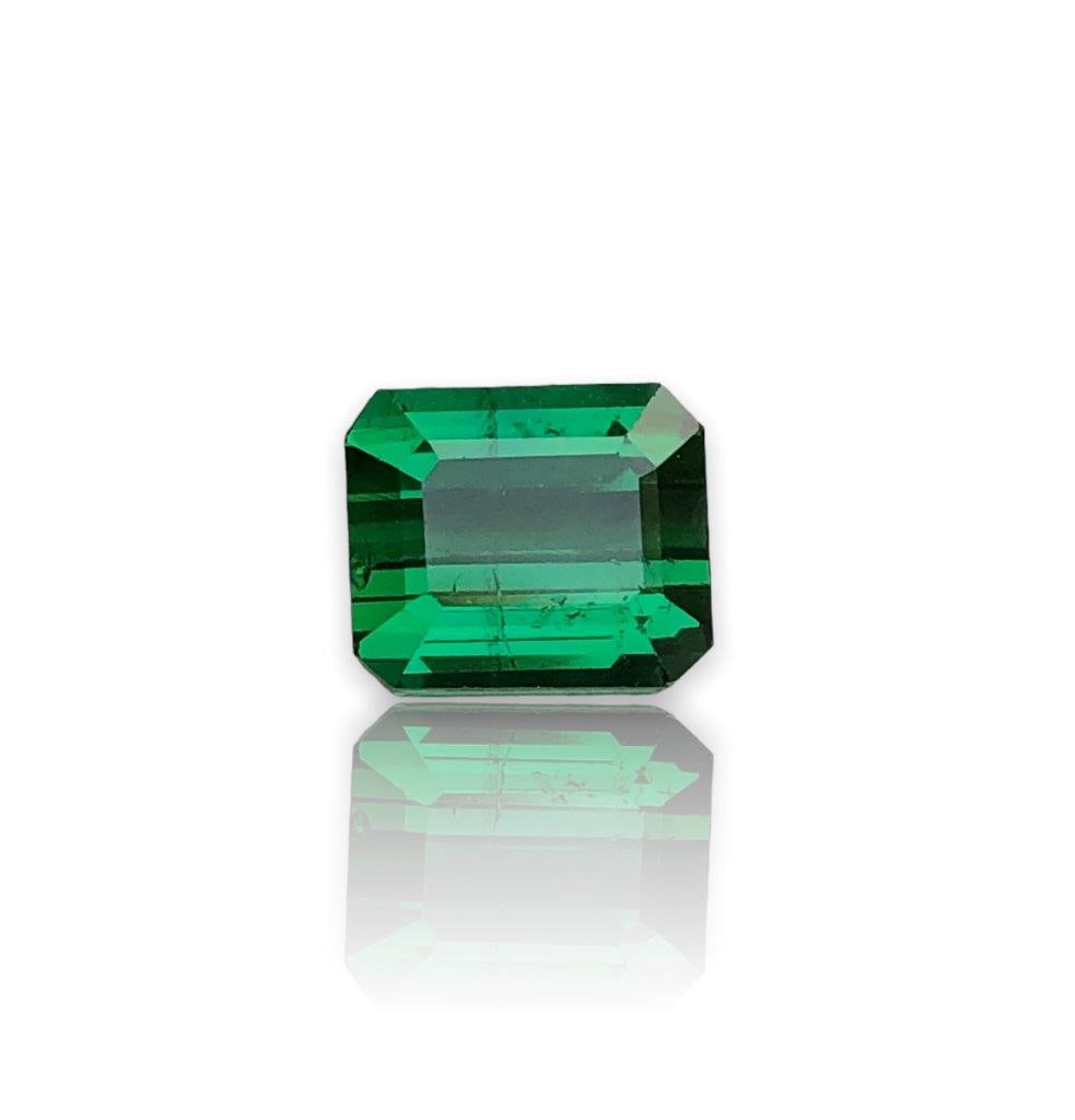 2.70 crts Ring Size Natural Green Tourmaline - 8X7X6 mm: 2.70 crts Ring Size Natural Green Tourmaline - 8X7X6 mmShipping Rate: $15.00 .shipping rates are determined by Parcel weight and destination.Combined shipping: We offer combine shipping on multiple it