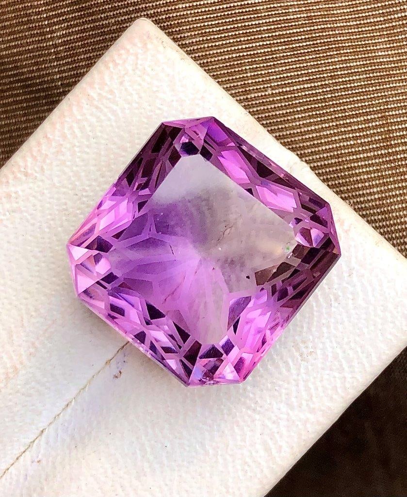 Square Flower Cut Amethyst - 25.90 Carats: Square Flower Cut Amethyst Loose Gemstone - 25.90 Carats - 21X20X14 mmShipping Rate: $15.00 .shipping rates are determined by Parcel weight and destination.Combined shipping: We offer combine shipping