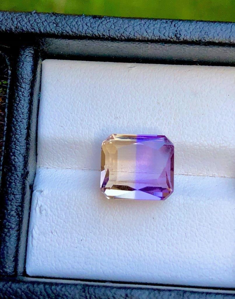 6.40 Carats Wonderful Multi Ametrine - 11X9X7 mm: 6.40 Carats Wonderful Multi Ametrine - 11X9X7 mmShipping Rate: $15.00 .shipping rates are determined by Parcel weight and destination.Combined shipping: We offer combine shipping on multiple items pur