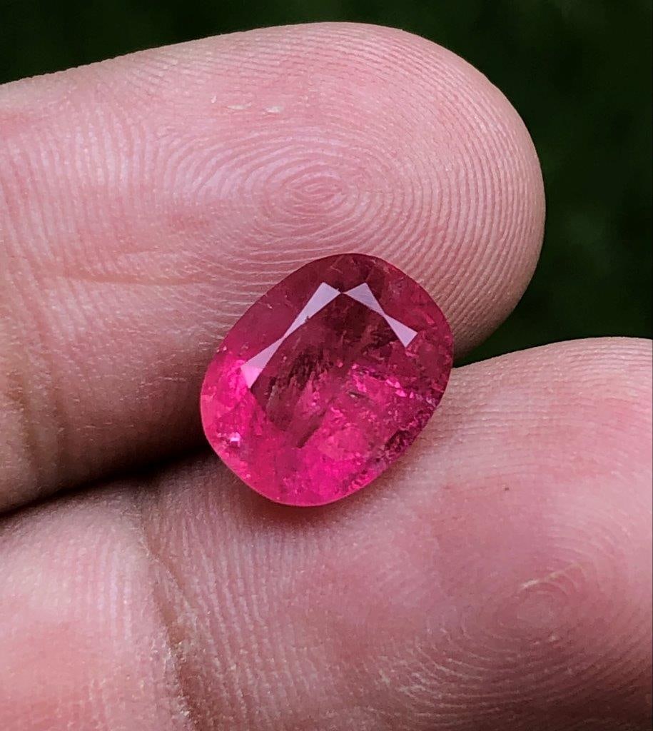 Natural Rubelite Tourmaline - 3 Carats: Natural Rubelite Tourmaline - 3 Carats - 10X8X6 mmShipping Rate: $15.00 .shipping rates are determined by Parcel weight and destination.Combined shipping: We offer combine shipping on multiple items p