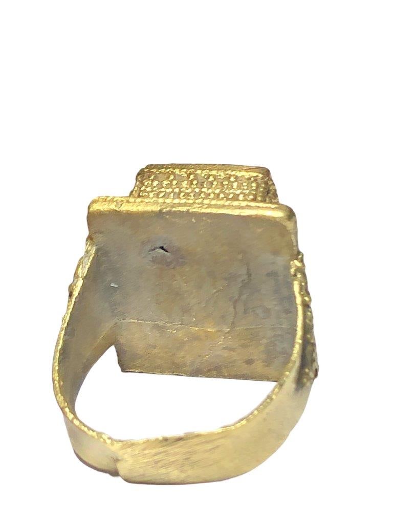 Old Style Beautiful Ring - 3