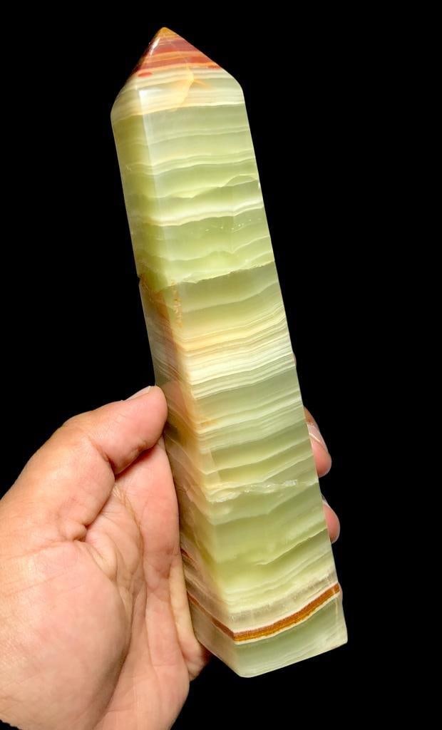 559 Grams Onyz Tower - 7X1.5X1 INCH: 559 Grams Onyz Tower - 7X1.5X1 INCHShipping Rate: $55.00 .shipping rates are determined by Parcel weight and destination.Combined shipping: We offer combine shipping on multiple items purchased to