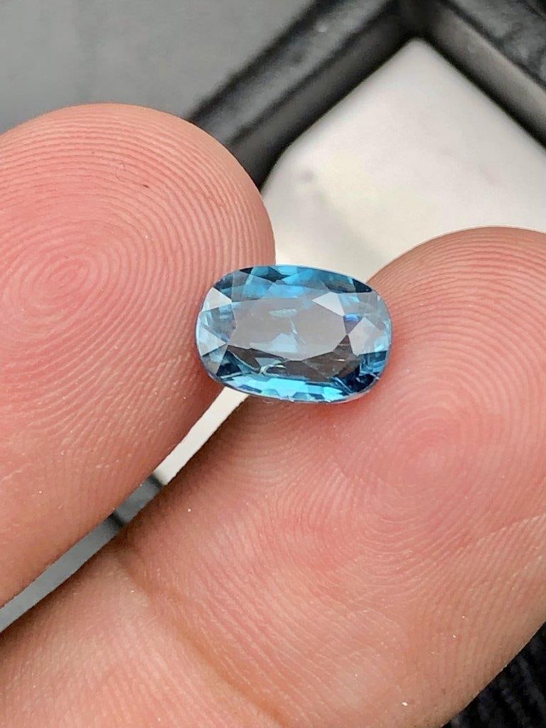2.35 Carats Pretty Zircon - 9X6X4 mm: 2.35 Carats Pretty Zircon - 9X6X4 mmShipping Rate: FREE SHIPPINGshipping rates are FREE WORLDWIDECombined shipping: We offer combine shipping on multiple items purchased to reduce shipping cost.