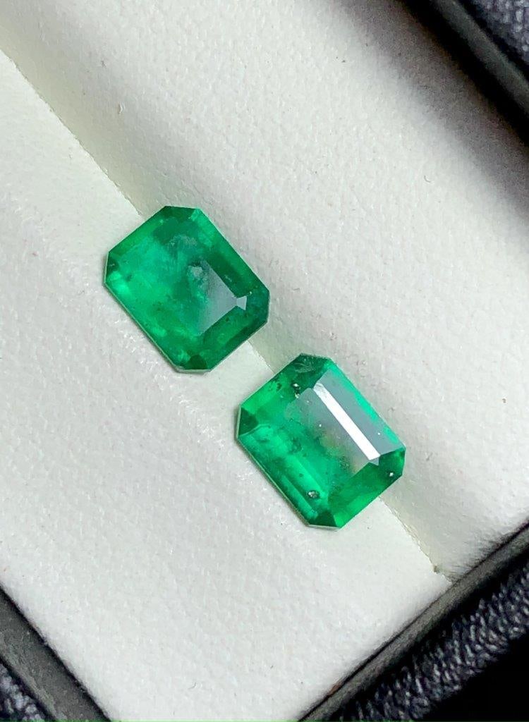 1.85 Carats Vivid Green Natural Emerald Paired Gemstones - 8X6X4 mm (1 of 5)
