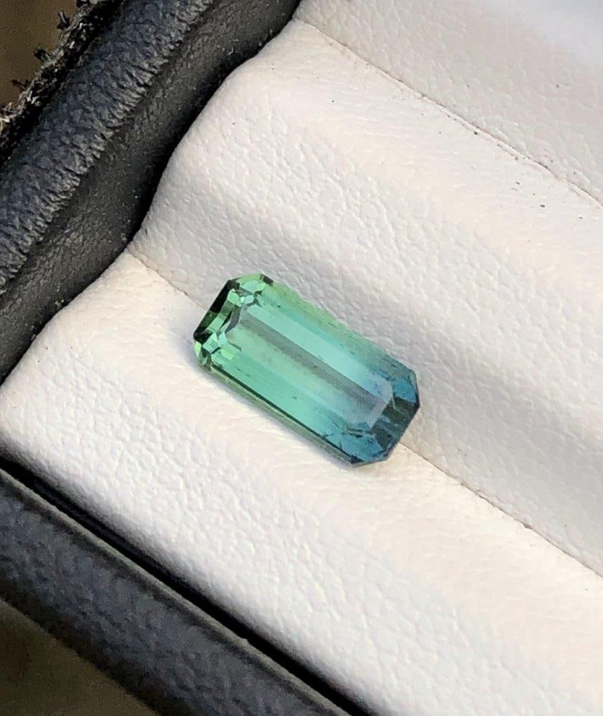 1.45 Carats Tri Colour Tourmaline Gemstone - Best For jewelry - 10X5X4 mm: 1.45 Carats Tri Colour Tourmaline Gemstone - Best For jewelry - 10X5X4 mm Shipping Rate: FREE SHIPPINGshipping rates are FREE WORLDWIDECombined shipping: We offer combine shipping on multiple items pu