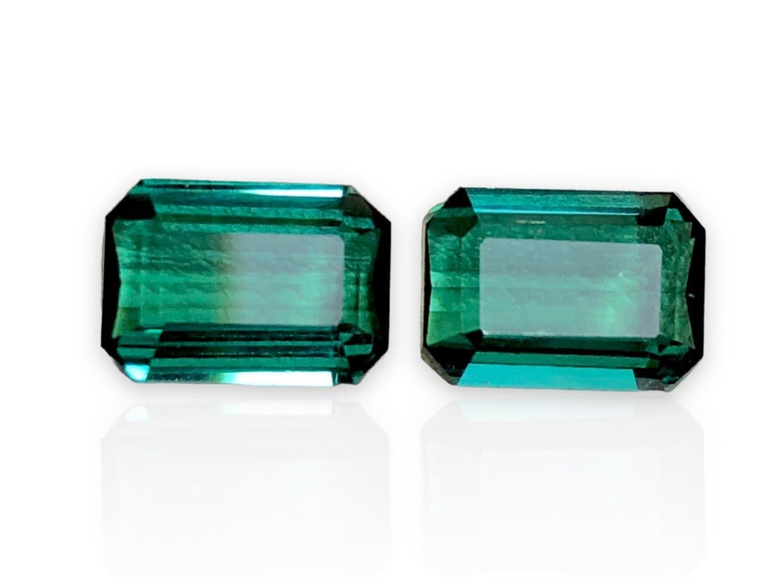 3.25 Carats Greenish Blue Paired Tourmaline - 9X6X3.5 mm (1 of 4)