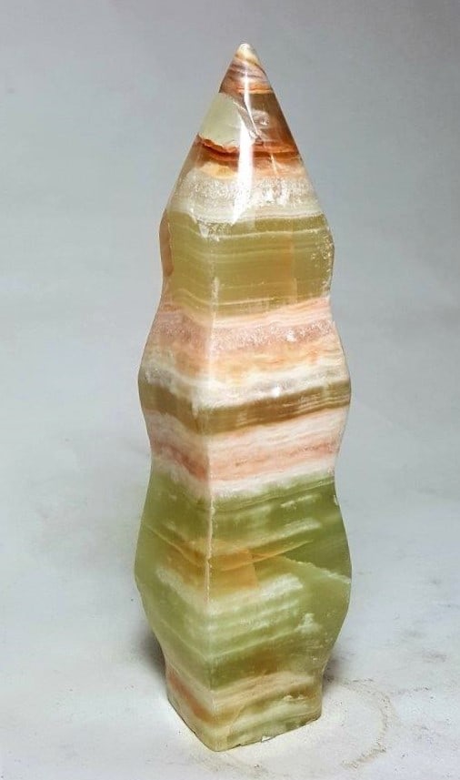 211.9 Grams onyx Point Tower (1 of 3)