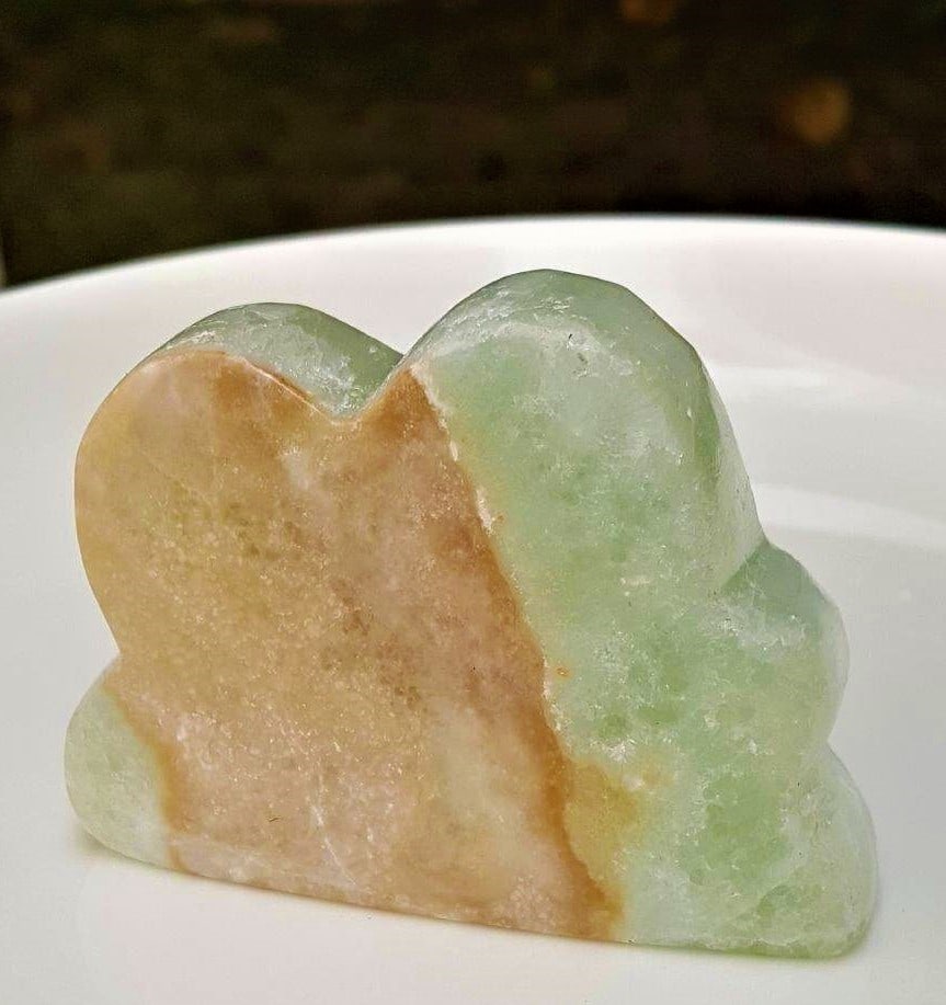 OCean CaLCite Cloud - 204.3 Grams: OCean CaLCite Cloud - 204.3 Grams - 78X58X22 mm Shipping: $36.00. Shipping rates are determined by Parcel weight and destination.