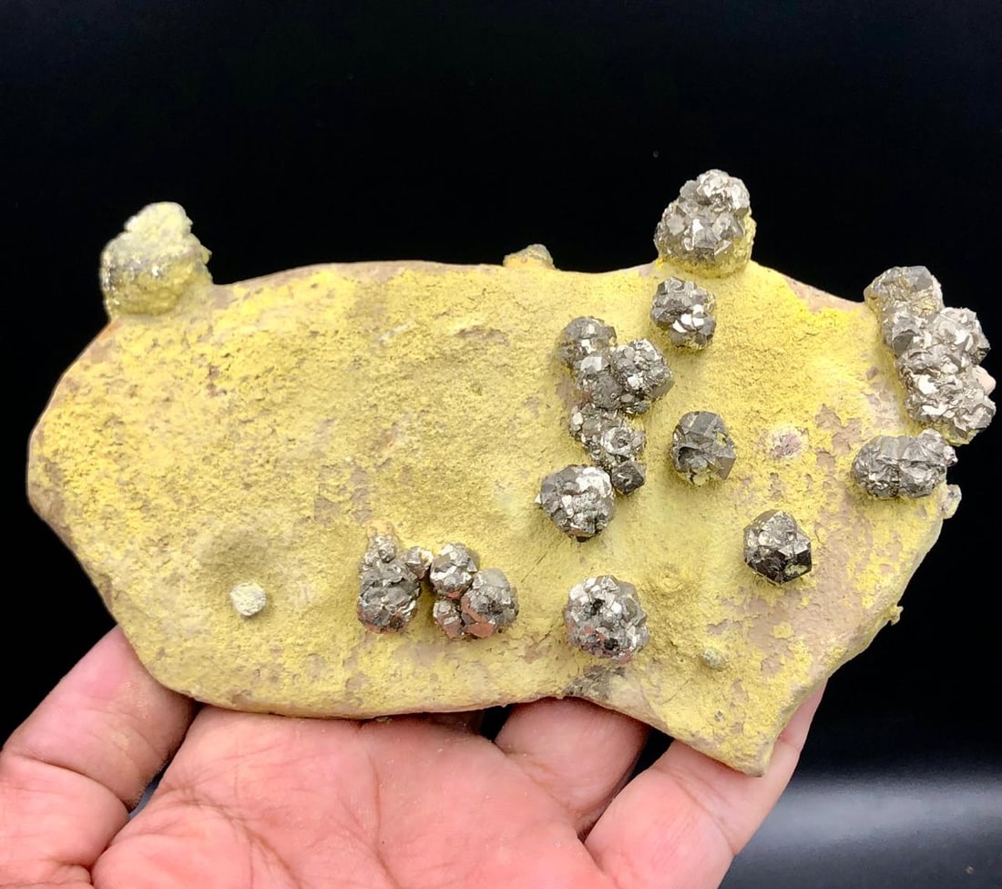 Pyrite Cluster Specimen: Sparkling Beauty From Earth's Depths From Pakistan - 528 Grams - 15X9X3 cm (1 of 5)