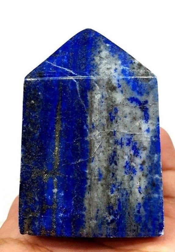 180 GRAMS NATURAL LAPIZ PYRAMID (1 of 3)