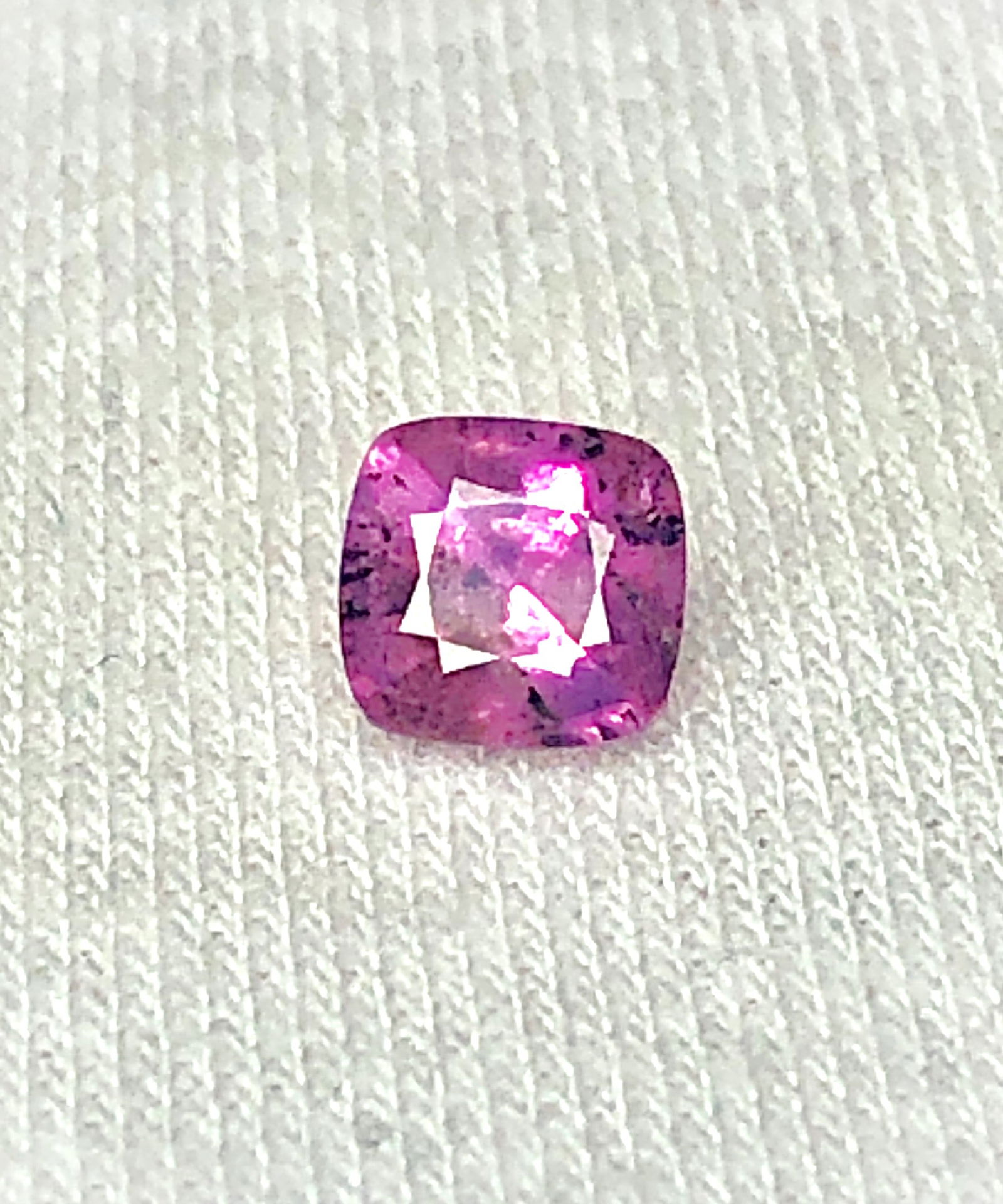 0.95 Carats Very Fine Quality Natural Pink Sapphire - 5X5X4 mm: 0.95 Carats Very Fine Quality Natural Pink Sapphire - 5X5X4 mm Choose design of your own and we will make it for youWe accept custom order in Sterling Silver, Gold and Platinum in WholeSale PriceColor