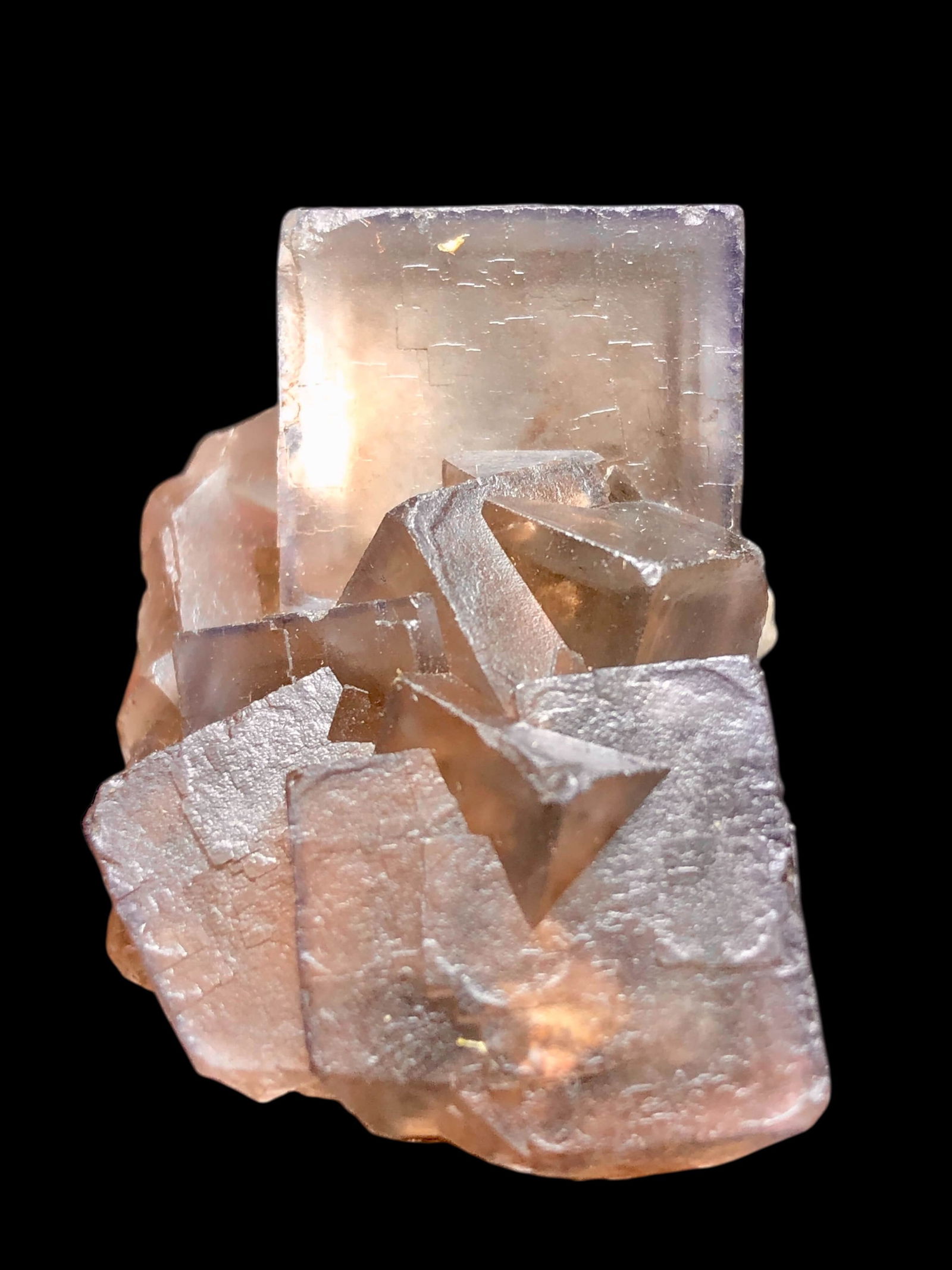 Amazing Fluorite Mineral Speicmen - 38.69 Grams - 45X25X22 mm: Amazing Fluorite Mineral Speicmen - 38.69 Grams - 45X25X22 mmShipping Rate: FREE SHIPPING.00 .shipping rates are determined by Parcel weight and destination.Combined shipping: We offer combine shippin