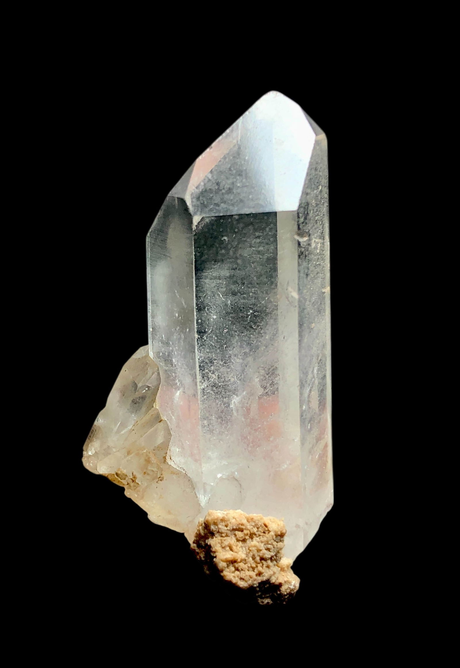 11.07 Clear Quartz Crystal - 40X20X18 mm: 11.07 Clear Quartz Crystal - 40X20X18 mmShipping Rate: FREE SHIPPING .shipping rates are determined by Parcel weight and destination.Combined shipping: We offer combine shipping on multiple items purc