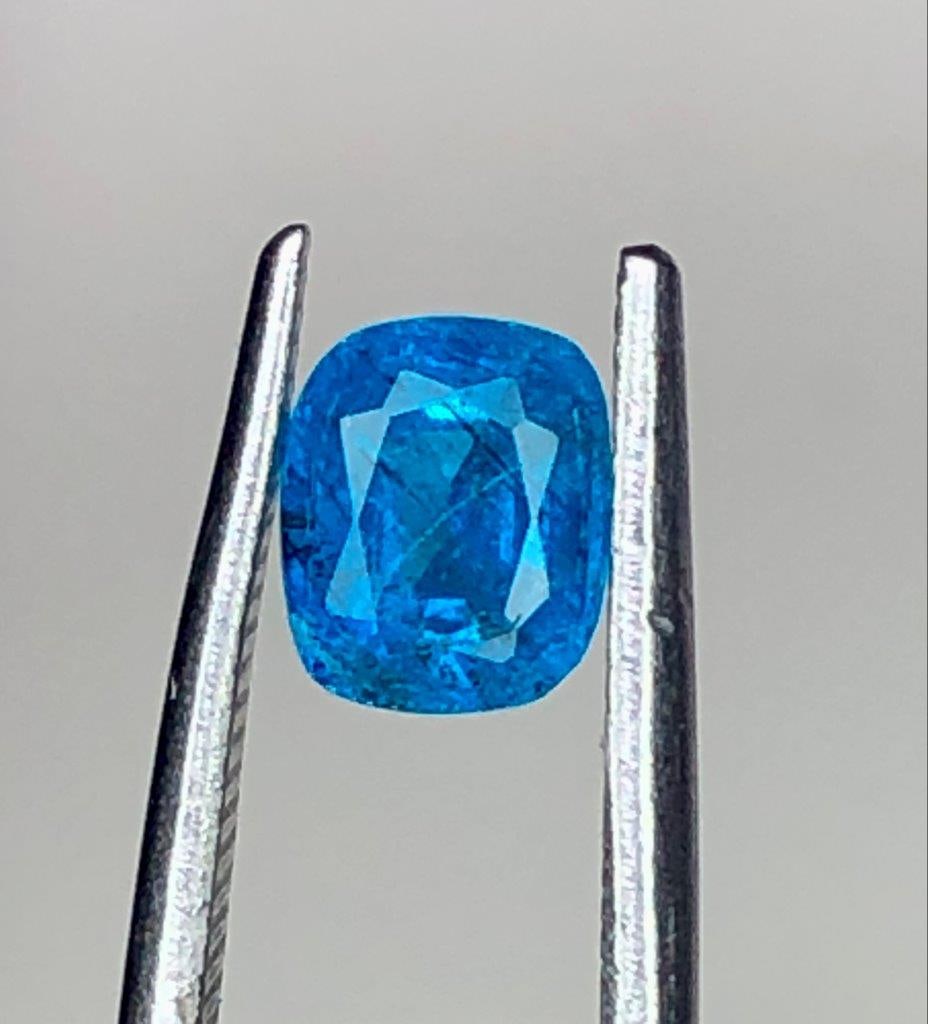 NATURAL Apetite GEM - 1.05 CARATS: NATURAL Apetite GEM - 1.05 CARATS .... SHIPPING: 23$ Worldwide